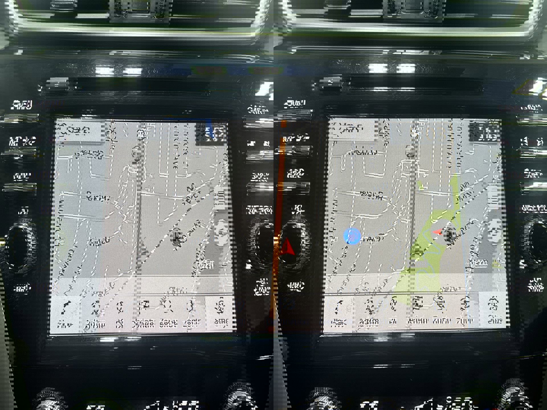 Used 2023 Nissan Murano SL w/ SL Moonroof Package image 15