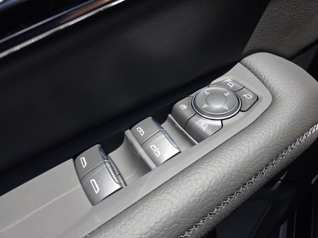 New 2026 GMC Yukon XL Denali w/ Sun & Power Step Package AWD/4WD image 11
