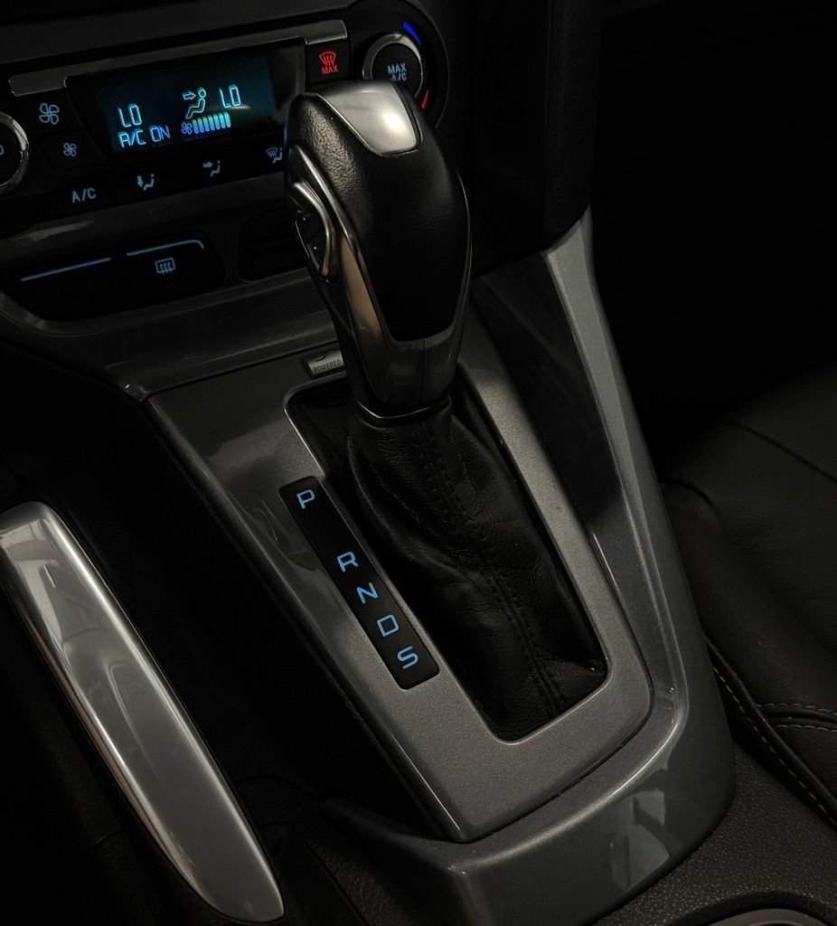 Used 2012 Ford Focus Titanium FWD image 20