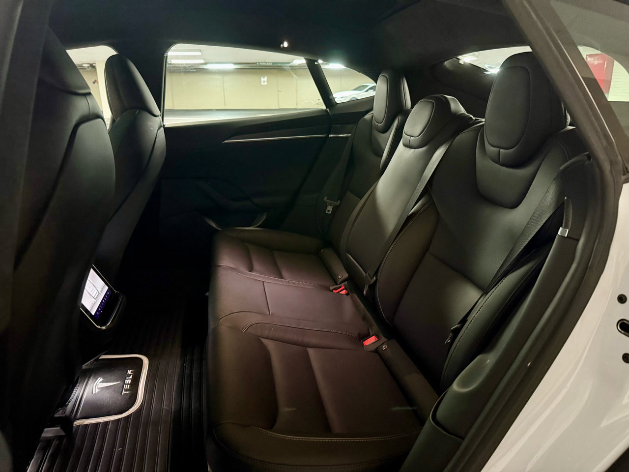 Used 2021 Tesla Model S Plaid image 23