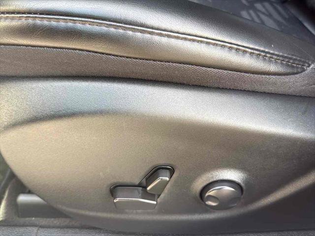 Used 2022 Jeep Cherokee Latitude w/ Sun & Sound Group image 18