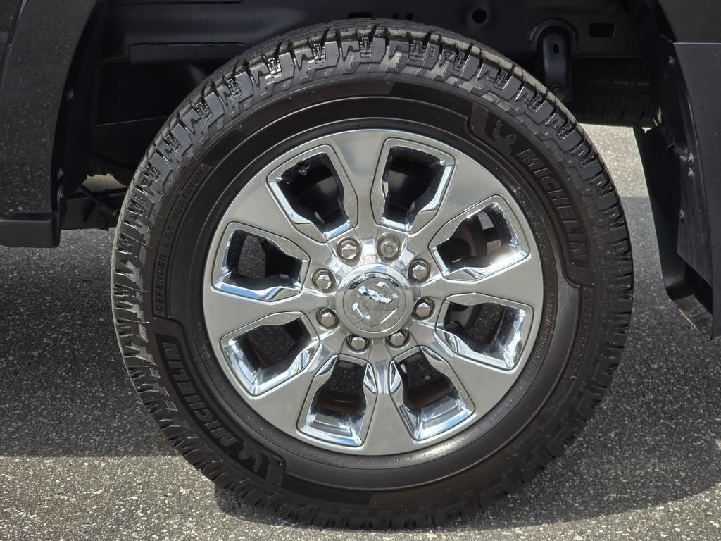 Used 2022 RAM 2500 Limited AWD/4WD image 24