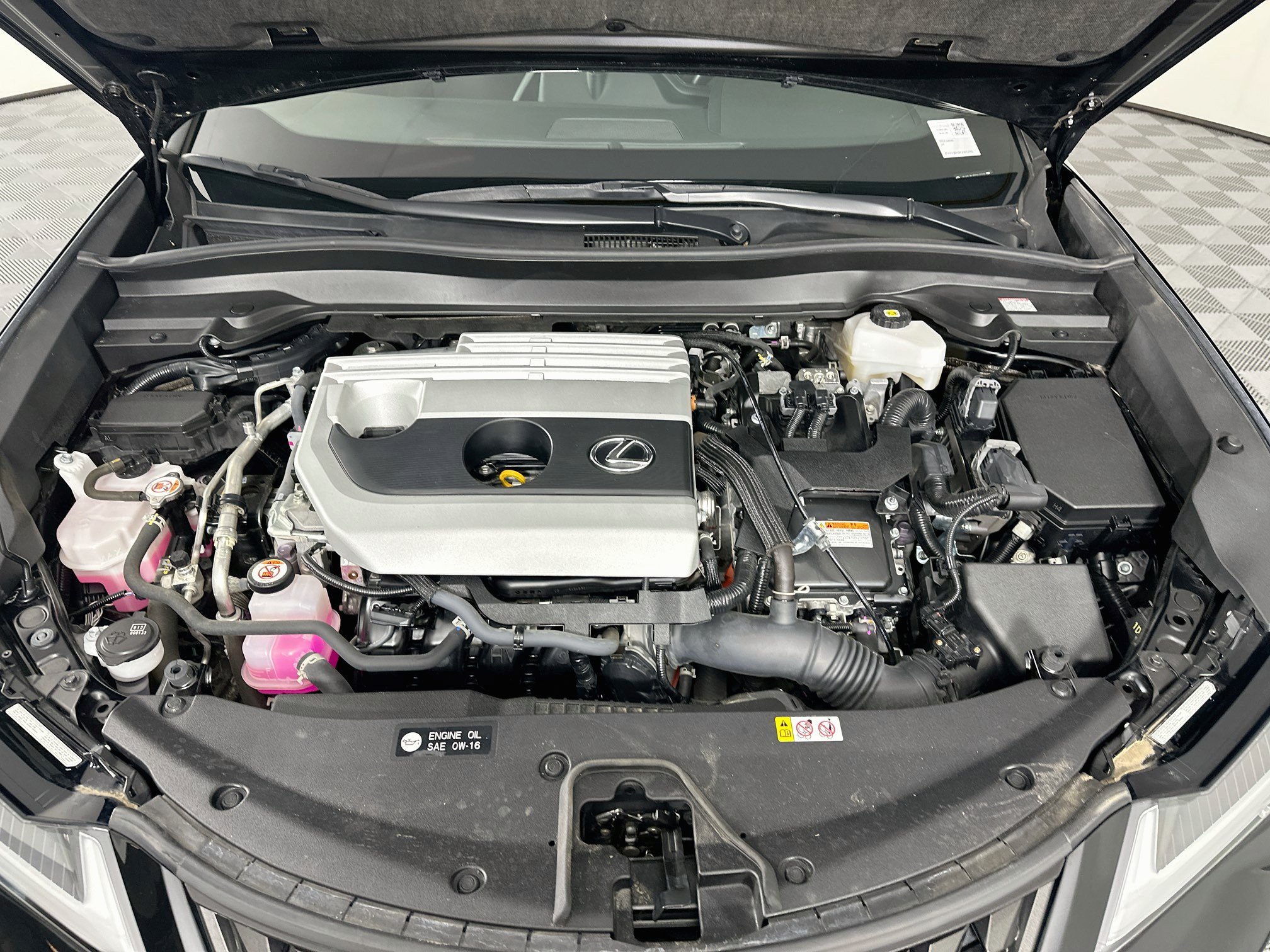 Used 2023 Lexus UX 250h AWD w/ Accessory Package (Z1) image 32