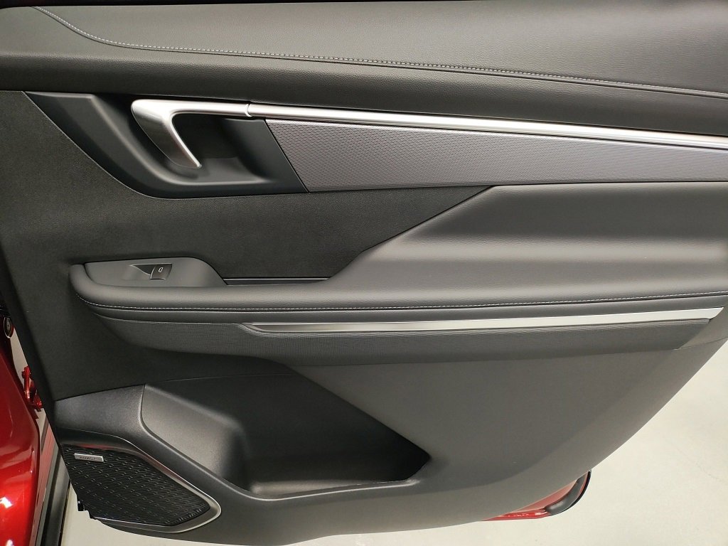 New 2026 Buick Enclave Sport Touring w/ Power Package image 17