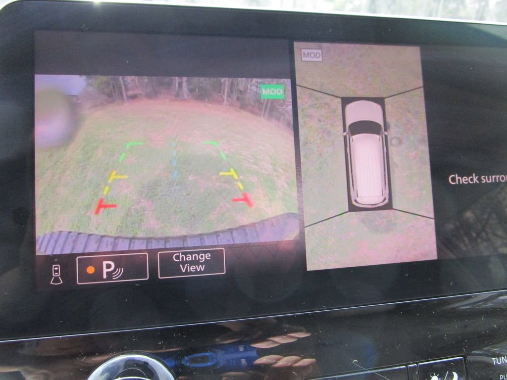 Used 2024 Nissan Armada SL w/ Cargo Package image 35