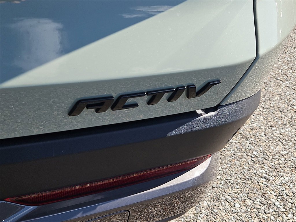 New 2026 Chevrolet Equinox ACTIV w/ LPO, Floor Liner Package image 5