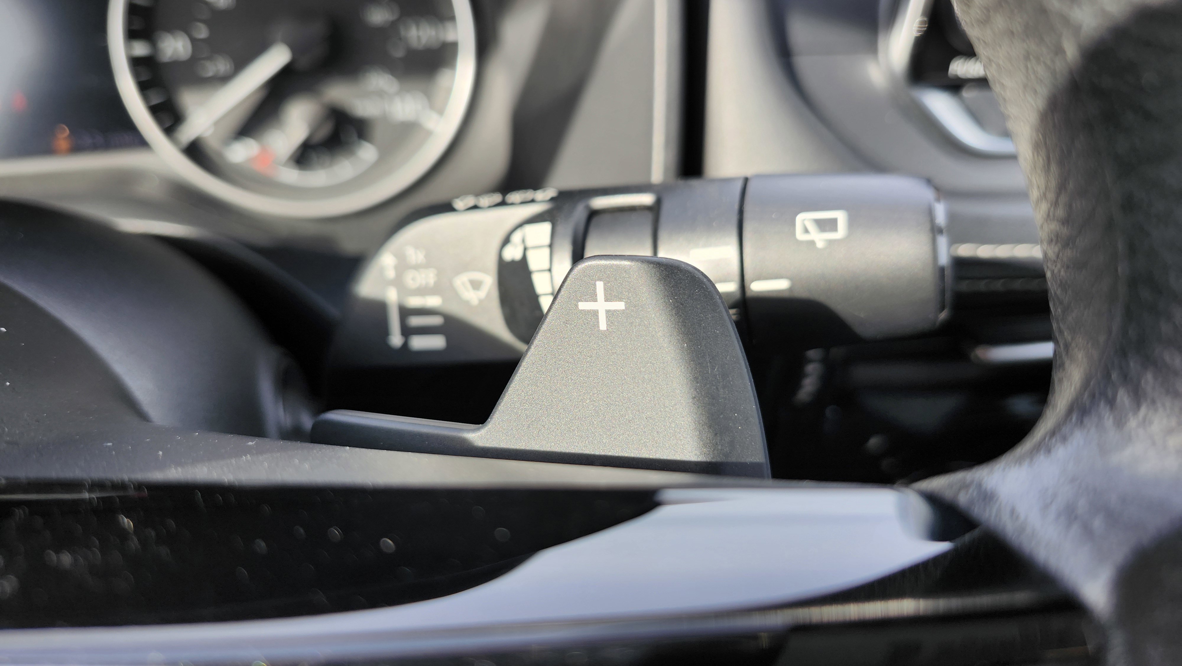 Used 2021 Nissan Rogue SV image 10