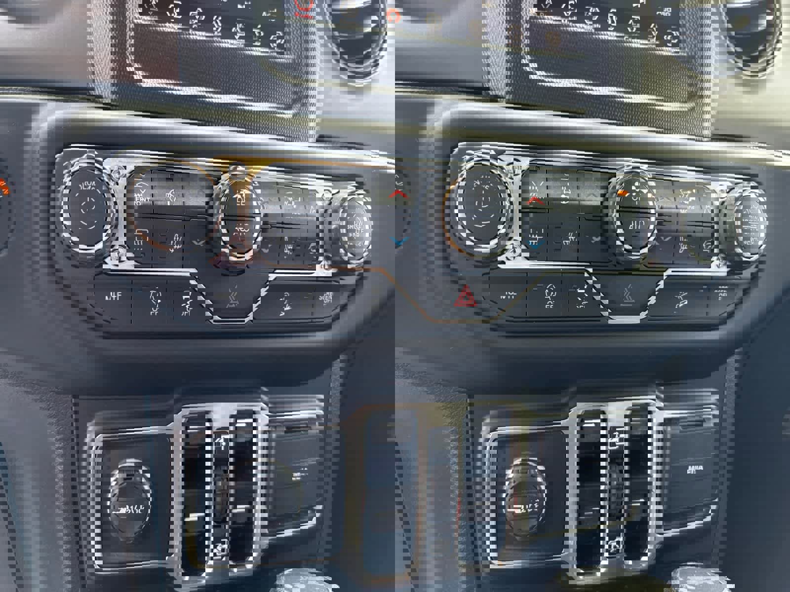 Used 2020 Jeep Wrangler Unlimited Sport image 25