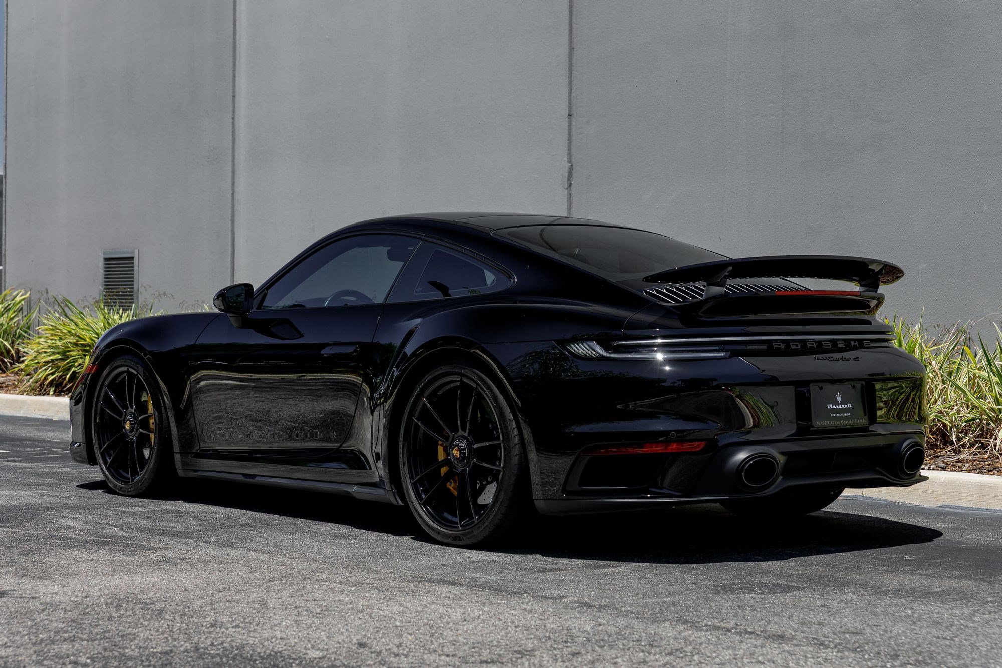 Used 2022 Porsche 911 Turbo S AWD/4WD image 38