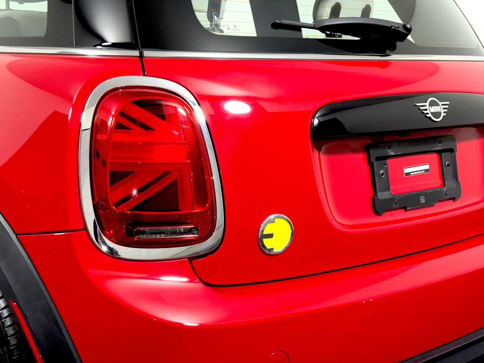 Used 2024 MINI Cooper SE FWD image 27