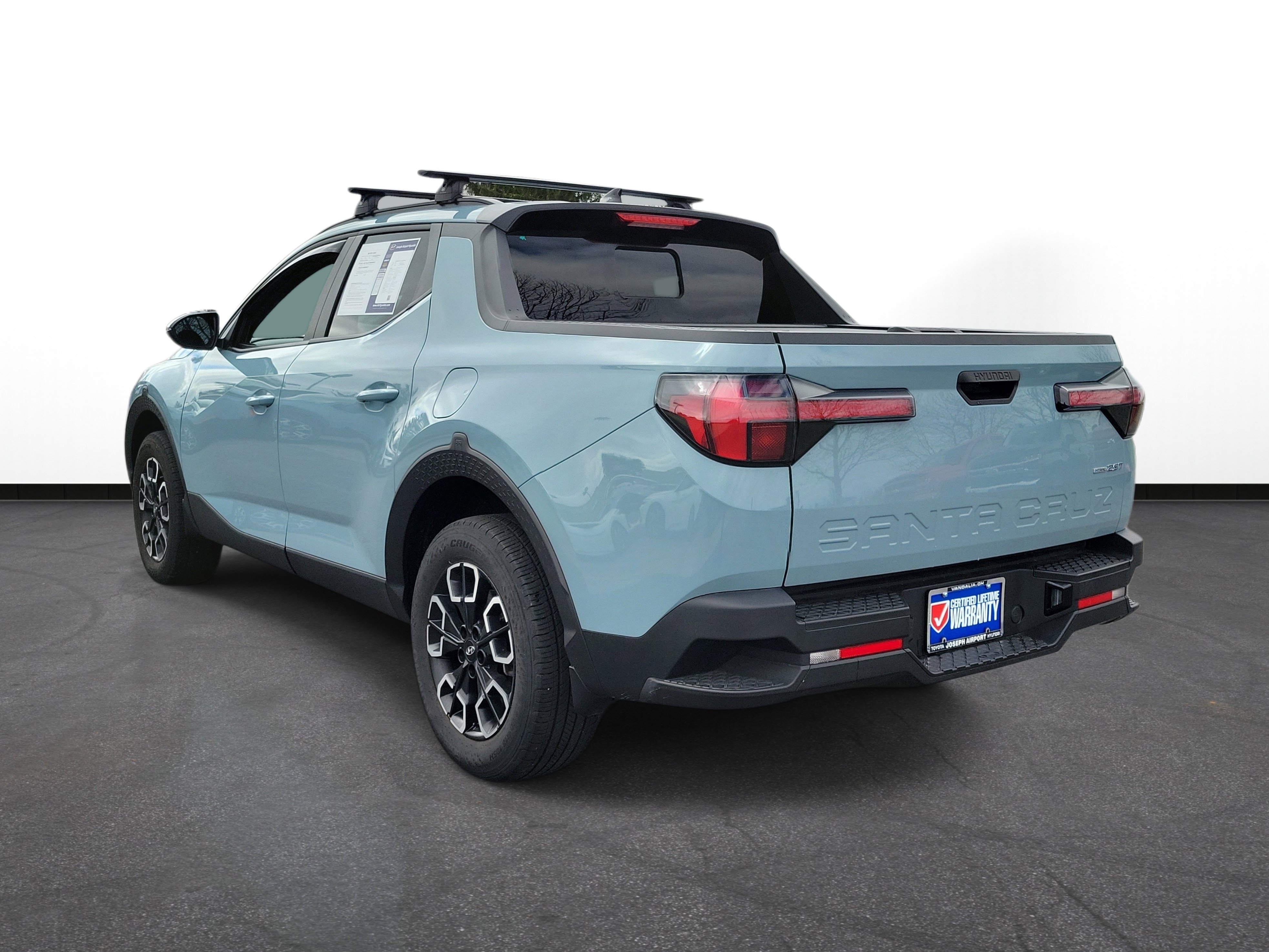 Used 2023 Hyundai Santa Cruz SEL Premium image 3