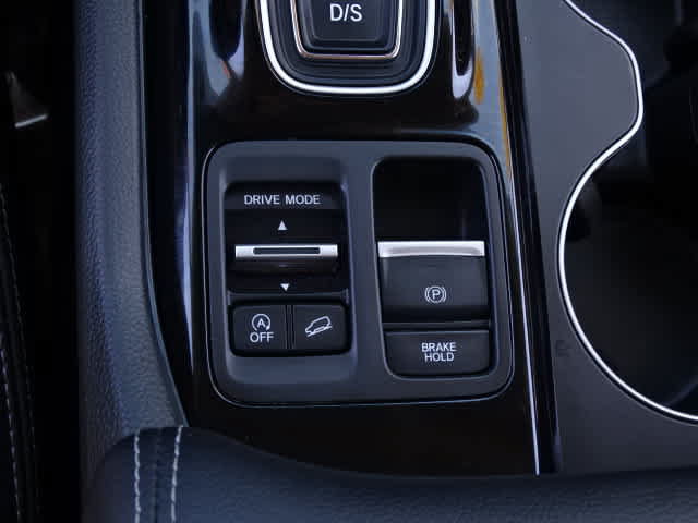 Used 2025 Honda Pilot EX-L image 34