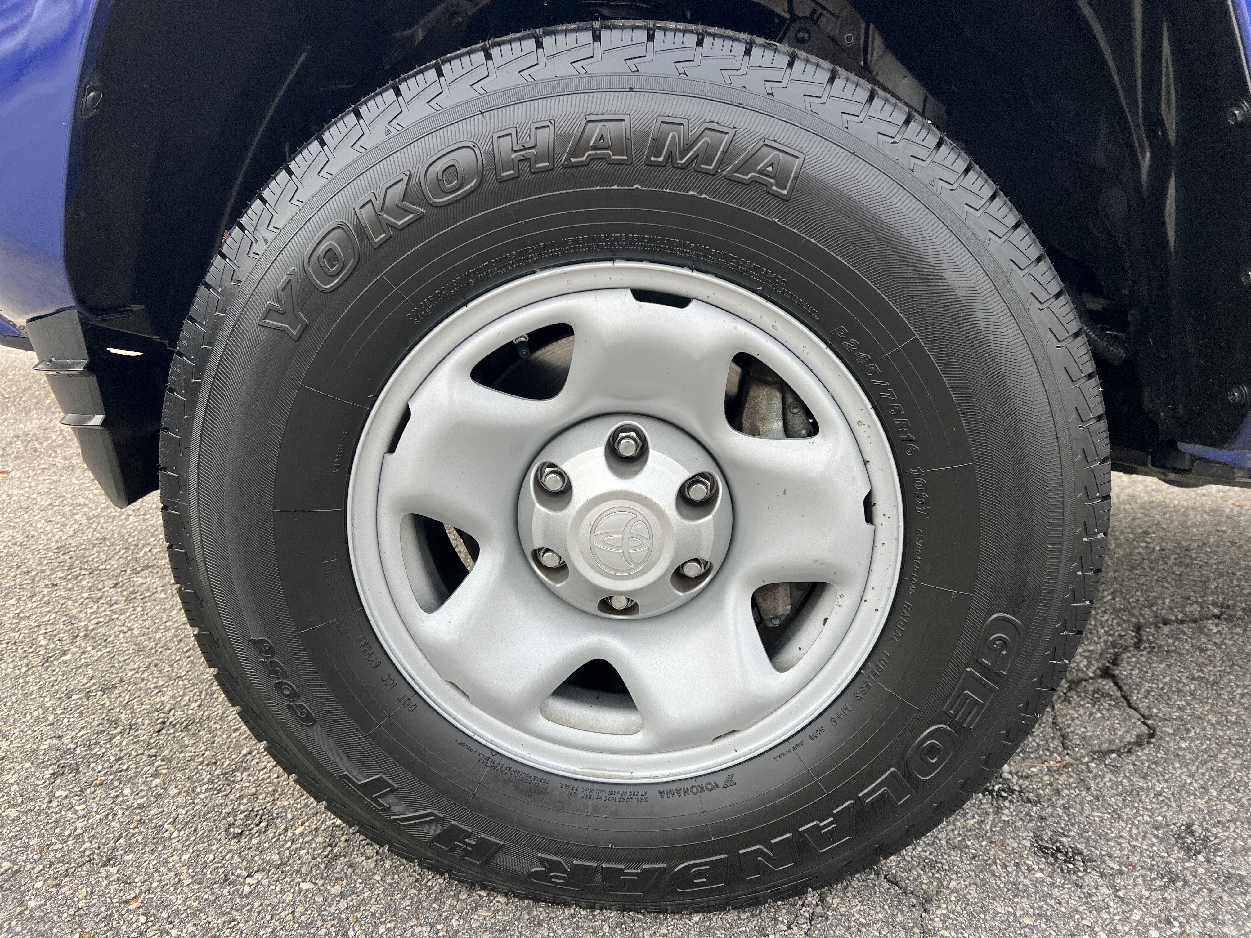 Certified 2023 Toyota Tacoma SR5 image 21