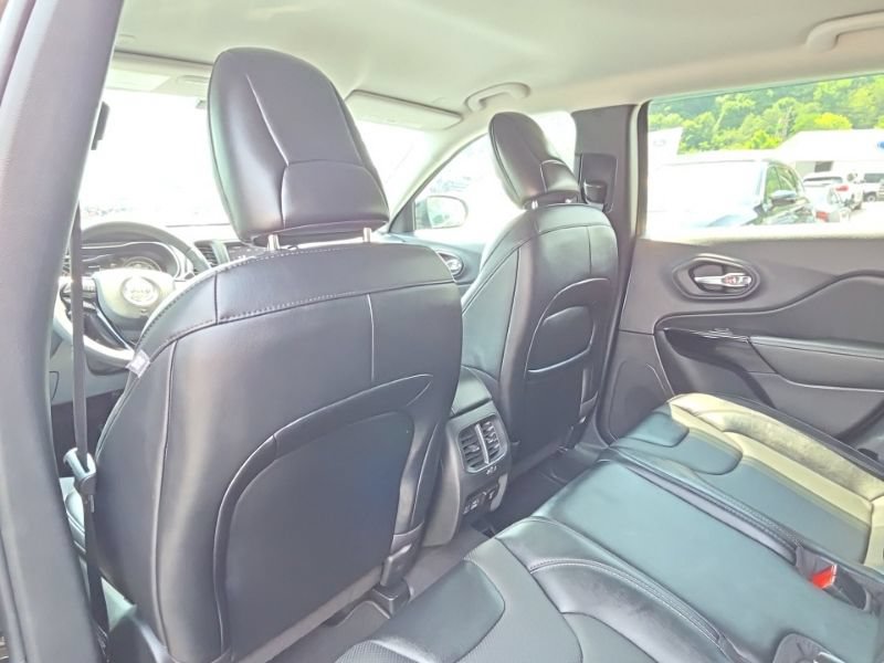 Used 2023 Jeep Cherokee Altitude Lux AWD/4WD image 21