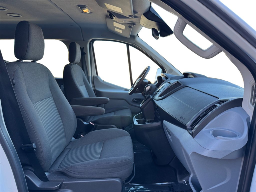Used 2016 Ford Transit 150 XL image 18