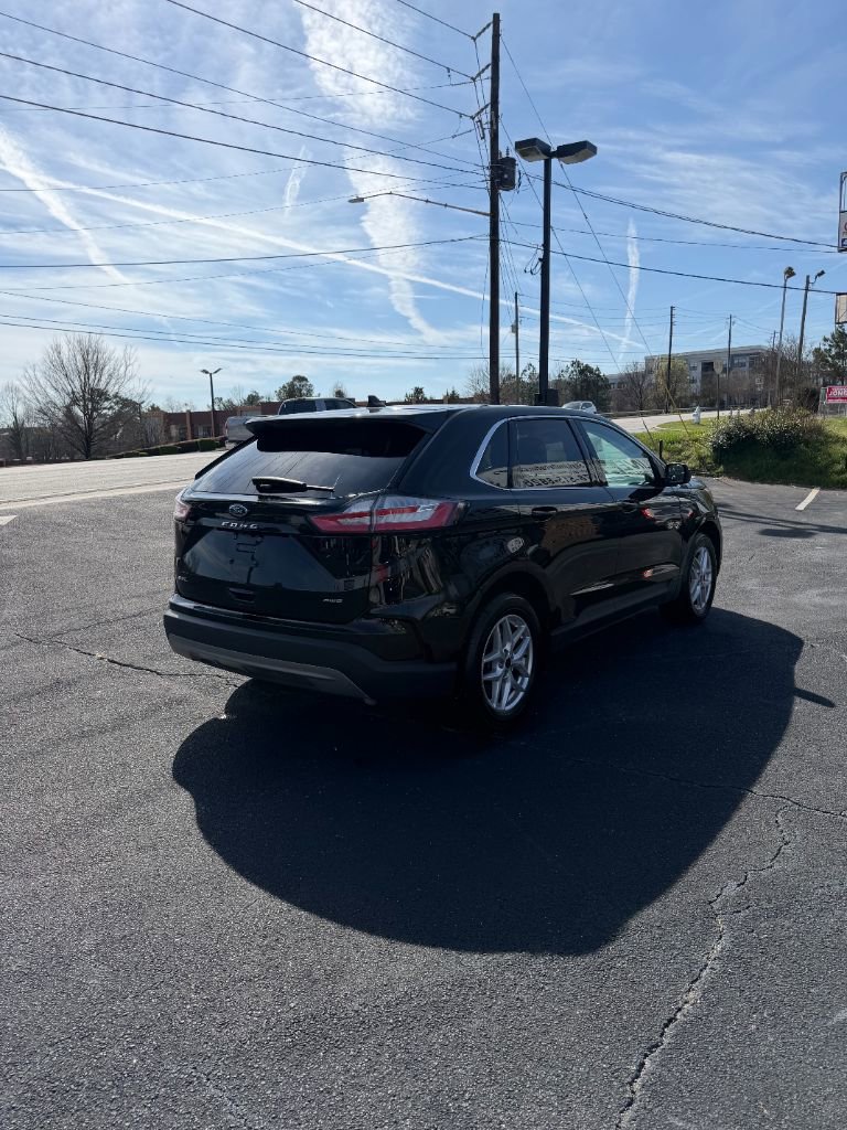 Used 2023 Ford Edge SEL AWD/4WD image 5
