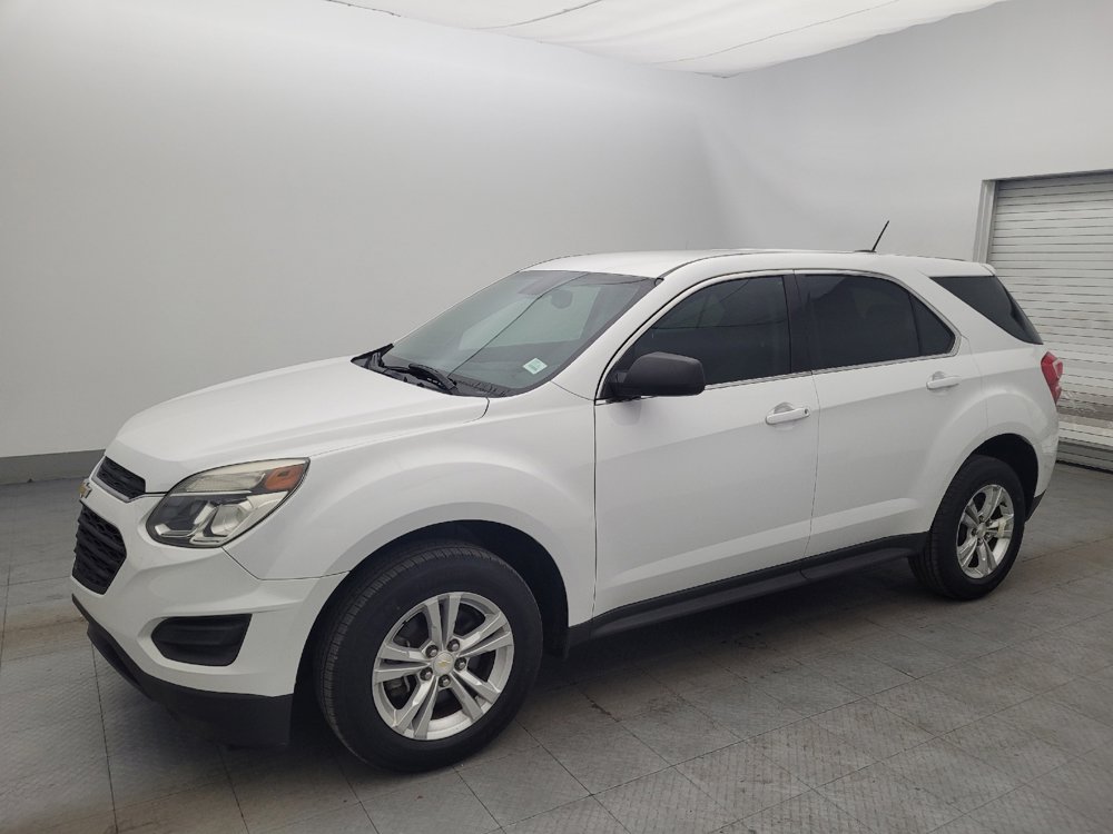 Used 2016 Chevrolet Equinox LS image 2