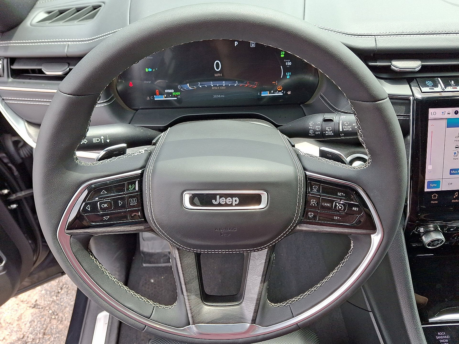 New 2024 Jeep Grand Cherokee Overland w/ Luxury Tech Group IV AWD/4WD image 17