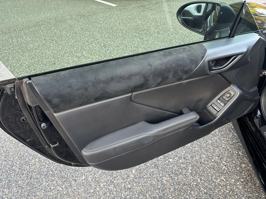 Used 2023 Toyota GR86 Premium RWD image 13