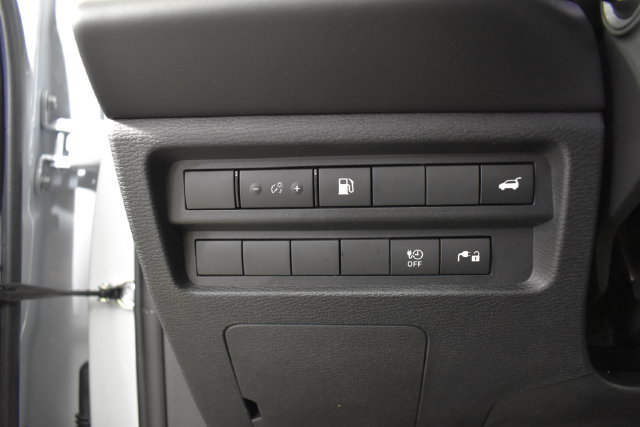 New 2026 Nissan Rogue SL AWD/4WD image 14