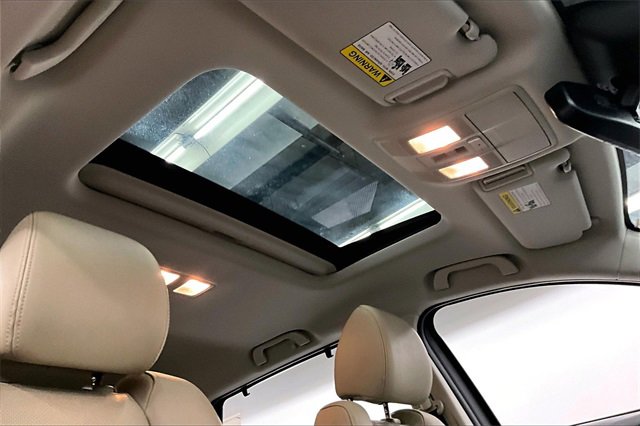 Used 2021 MAZDA CX-9 Touring w/ Touring Premium Package image 16