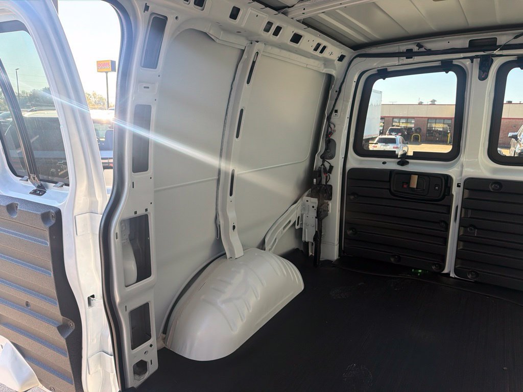 New 2027 Chevrolet Express 2500 w/ Driver Convenience Package RWD image 13
