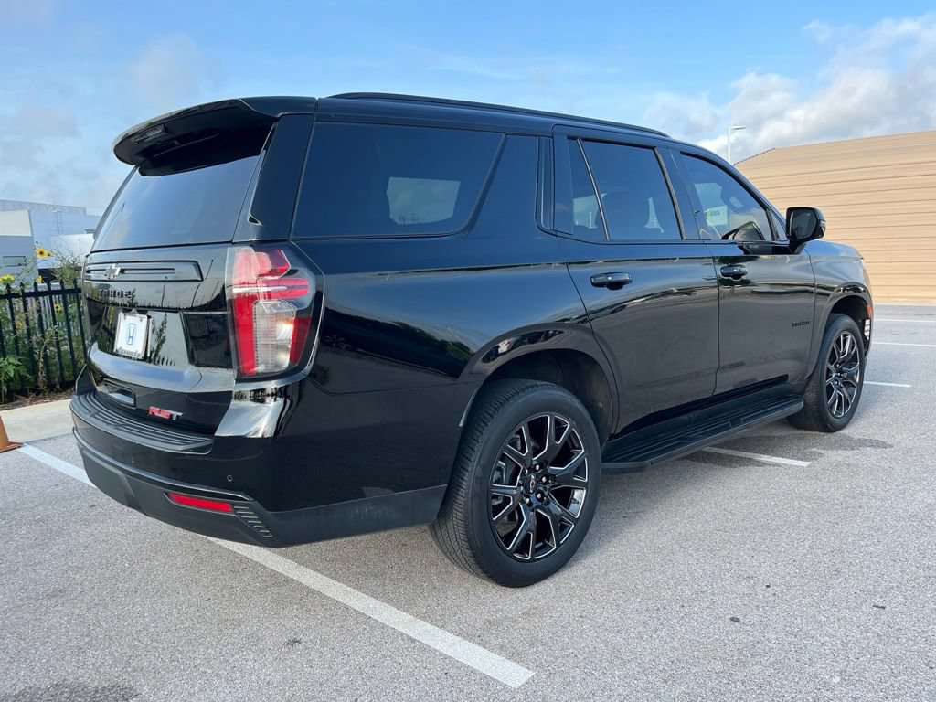 Used 2024 Chevrolet Tahoe RST w/ Luxury Package RWD image 4