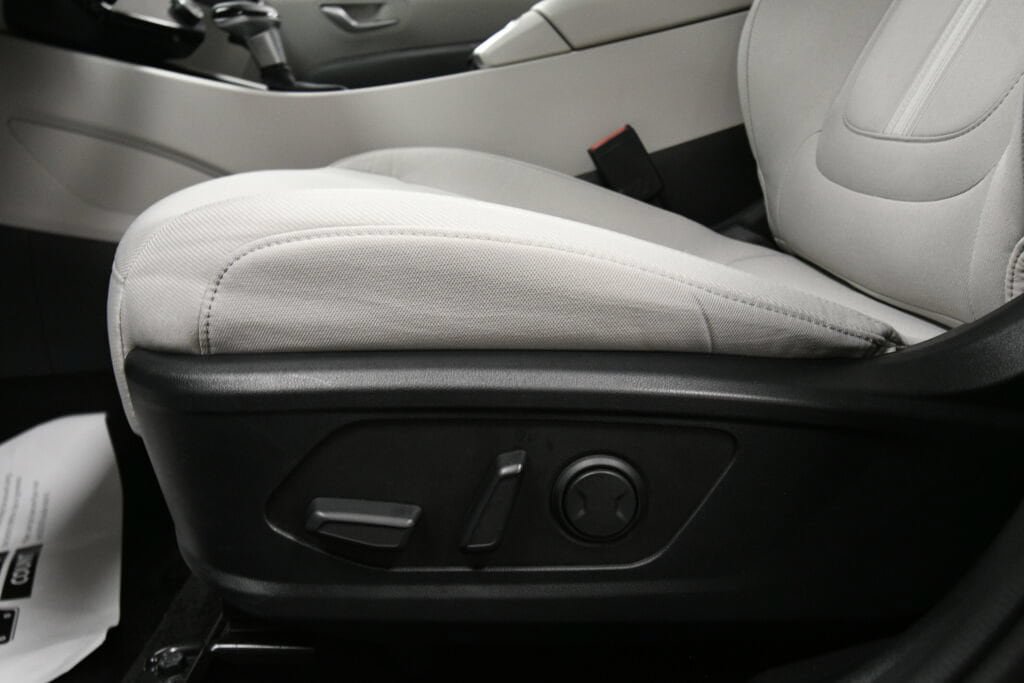 Used 2026 Hyundai Tucson SEL Plus AWD/4WD image 10