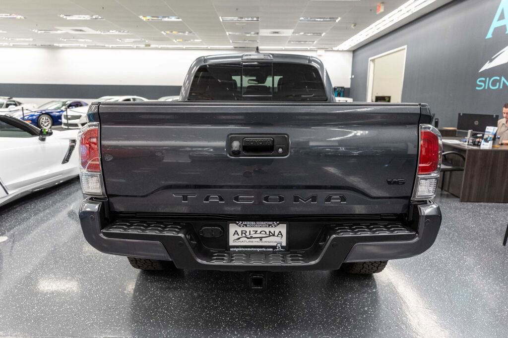 Used 2020 Toyota Tacoma TRD Off-Road image 8