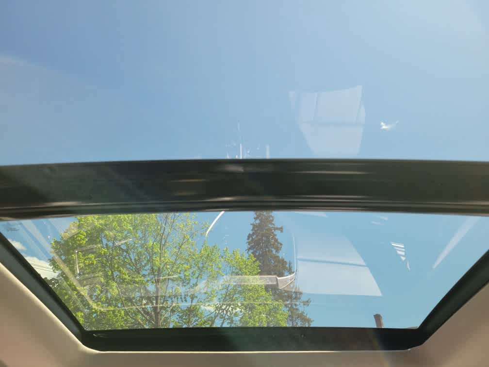 Certified 2025 Subaru Ascent Limited AWD/4WD image 22
