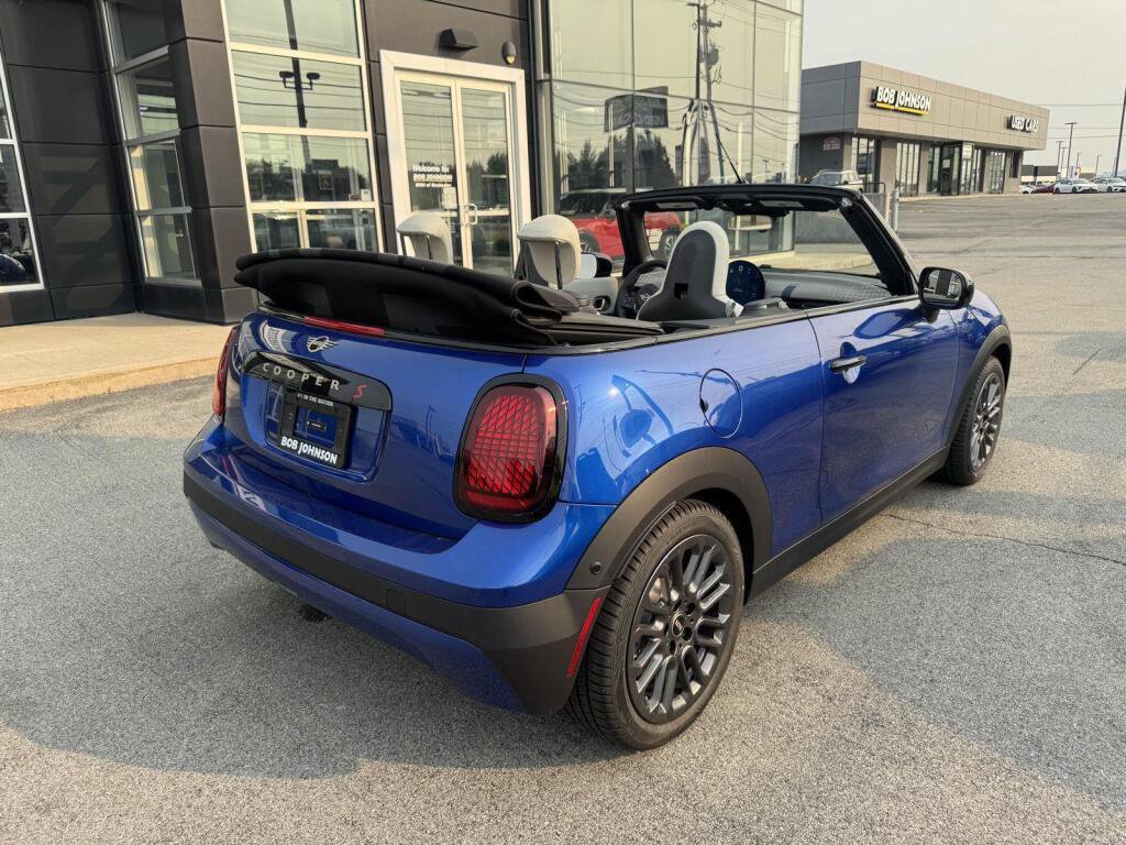 New 2026 MINI Cooper S FWD image 8