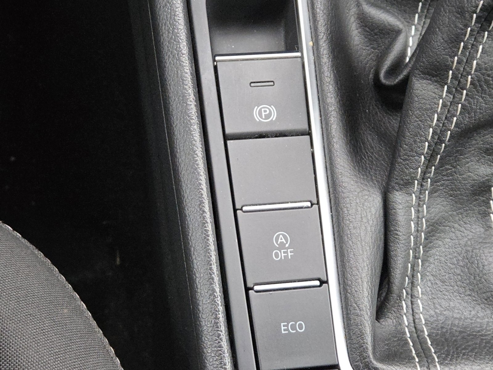 Used 2024 Volkswagen Jetta S image 6