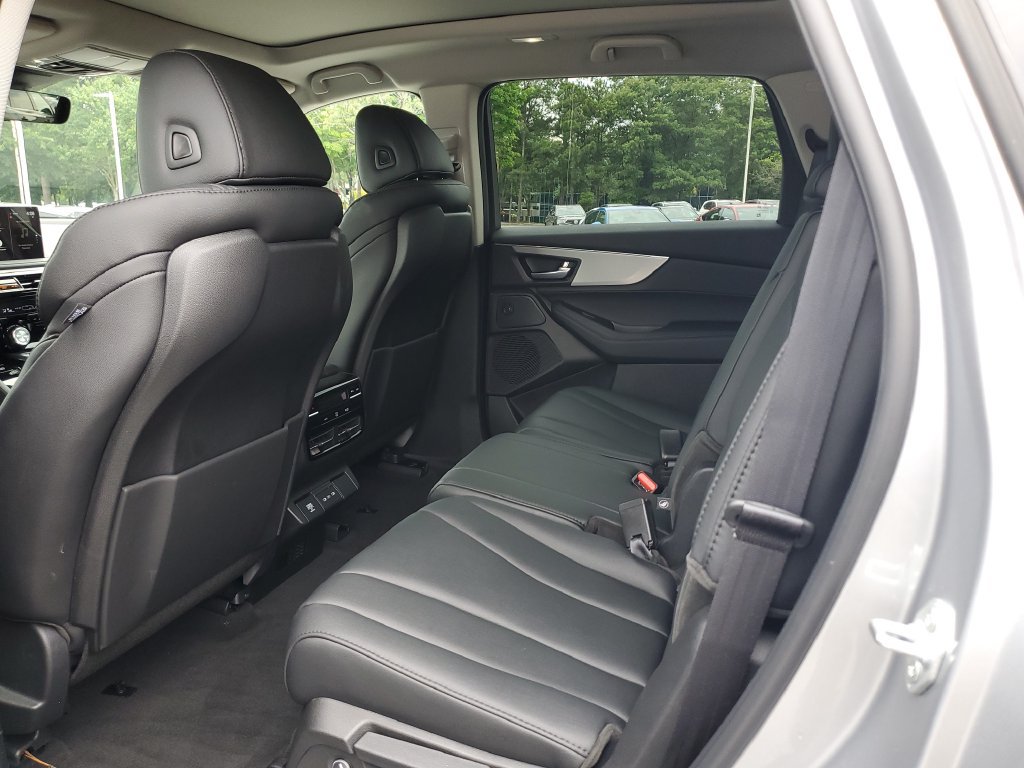 Certified 2026 Acura MDX FWD image 13