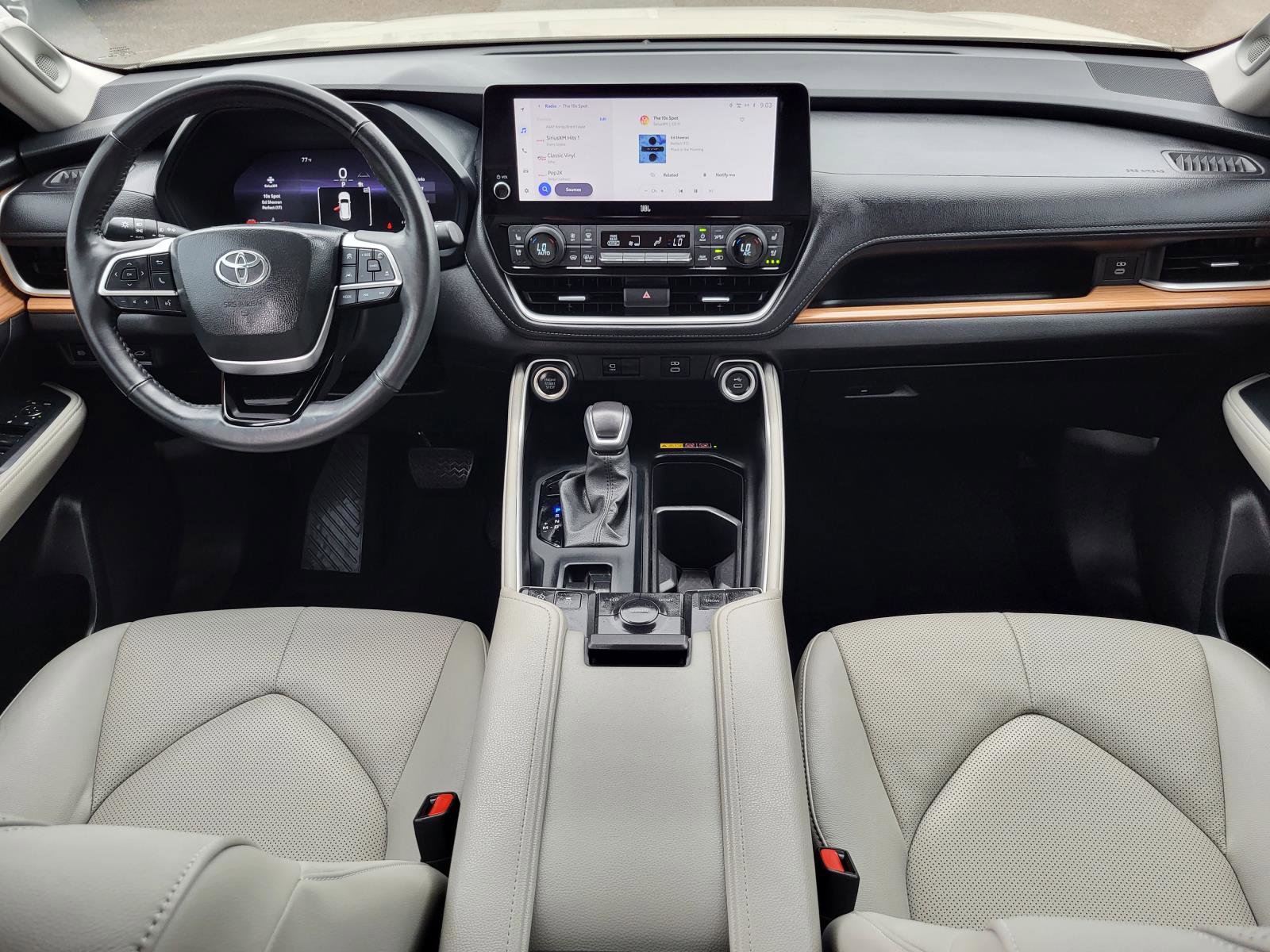 Used 2024 Toyota Grand Highlander FWD image 14