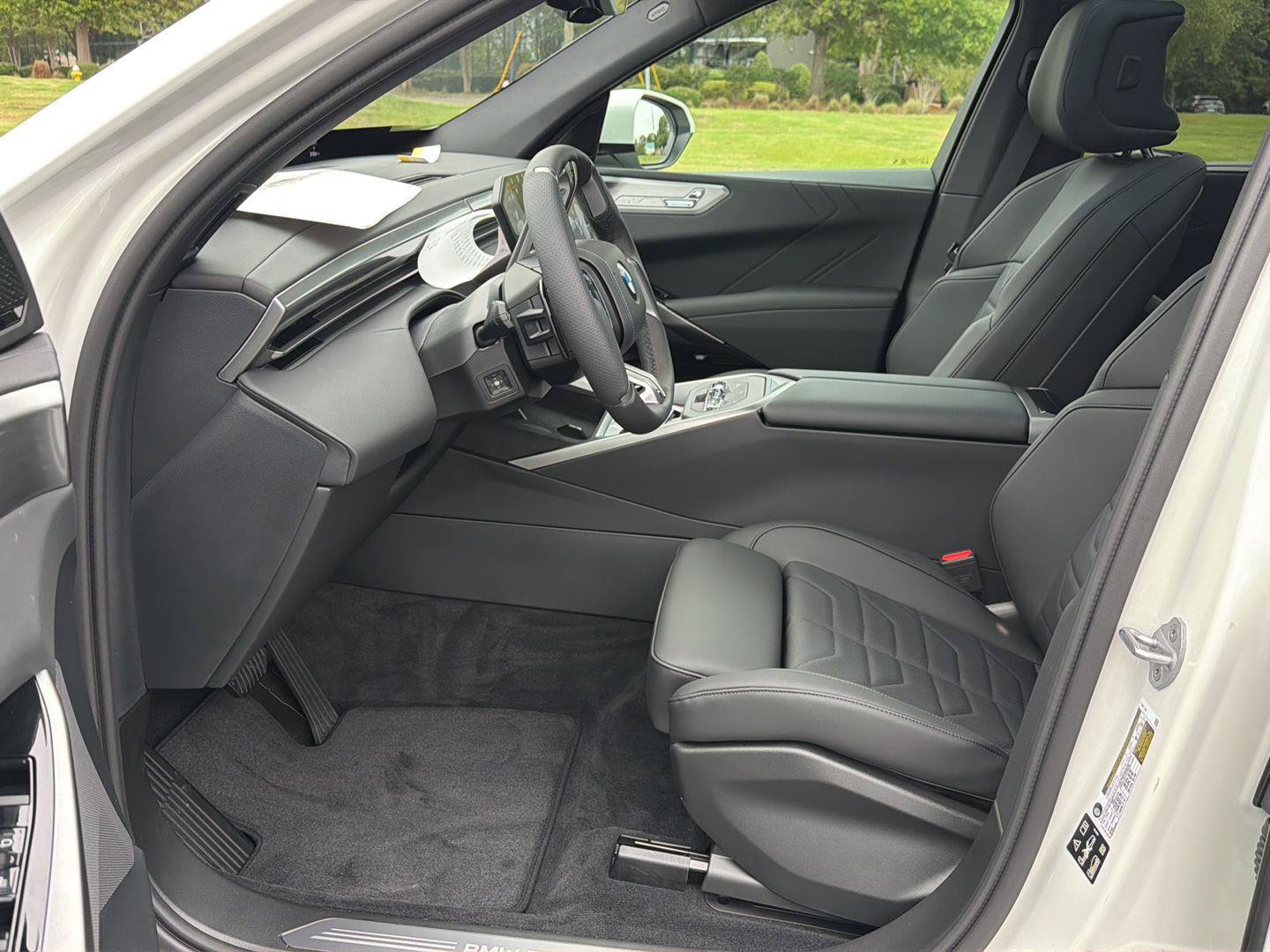 New 2027 BMW X5 xDrive50e AWD/4WD image 10