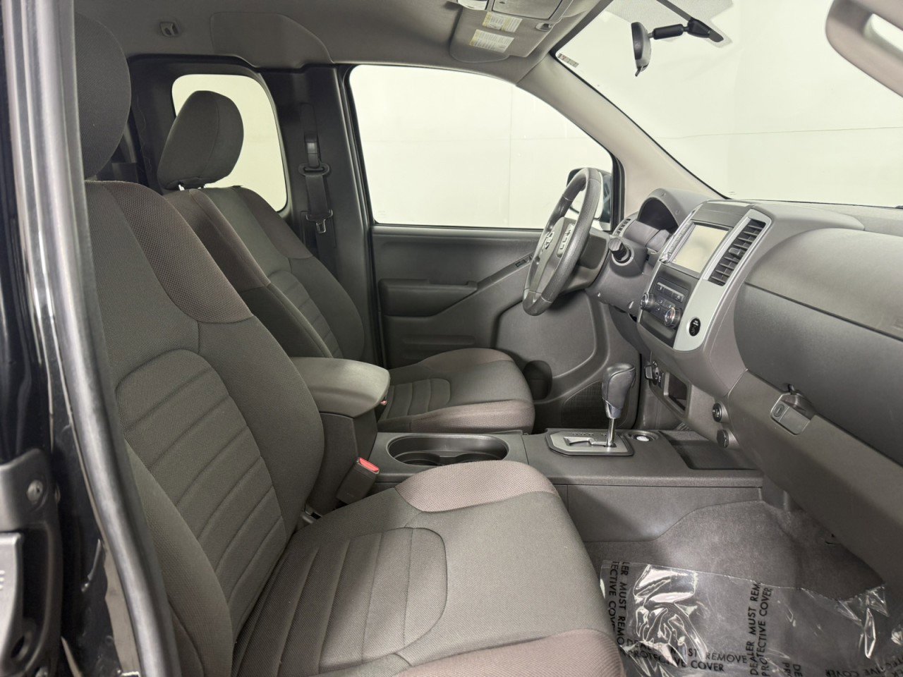 Used 2020 Nissan Frontier S image 10