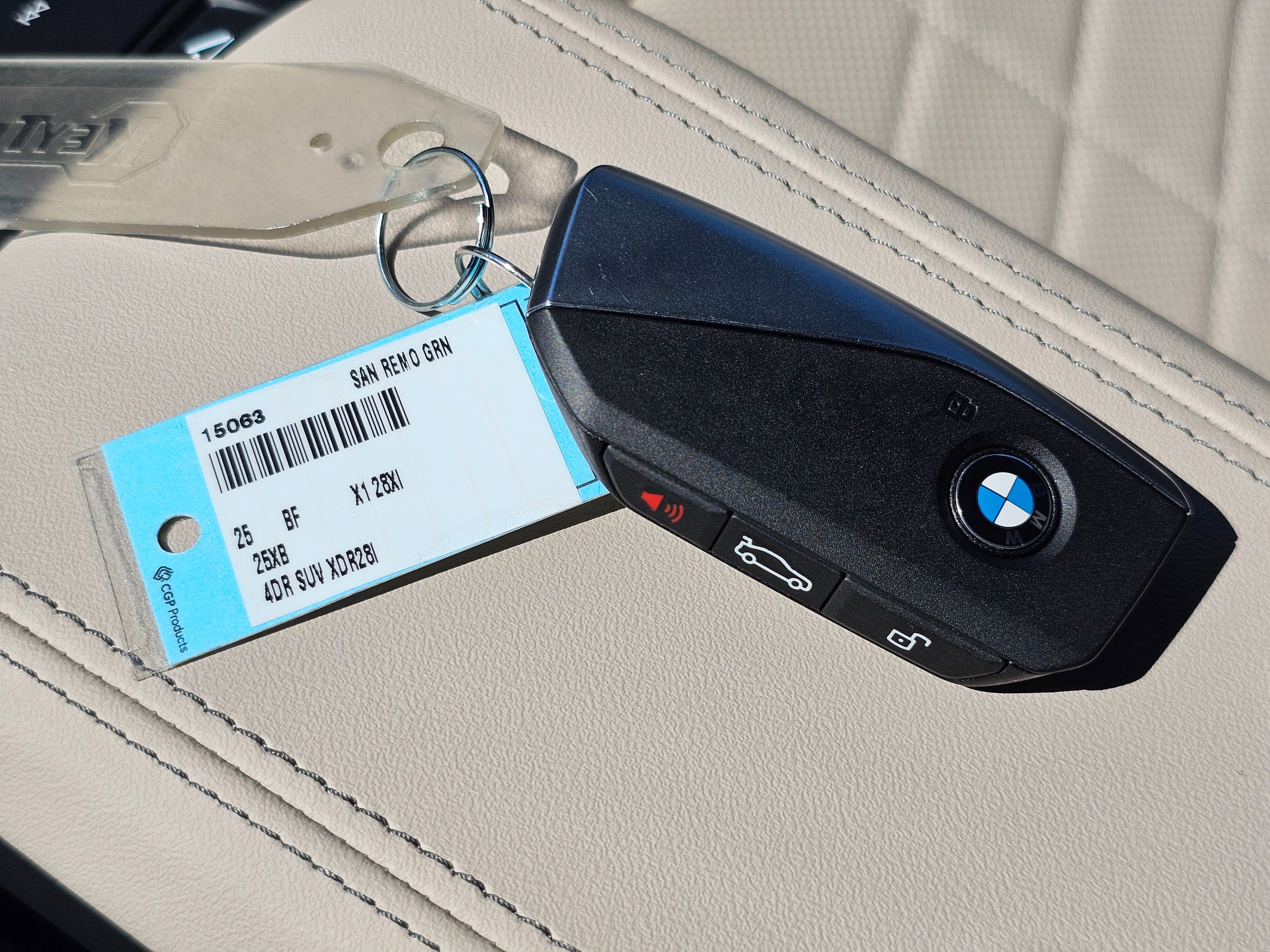 New 2025 BMW X1 xDrive28i w/ Convenience Package image 31