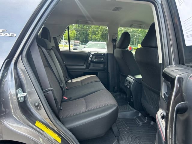 Used 2019 Toyota 4Runner TRD Off-Road AWD/4WD image 19