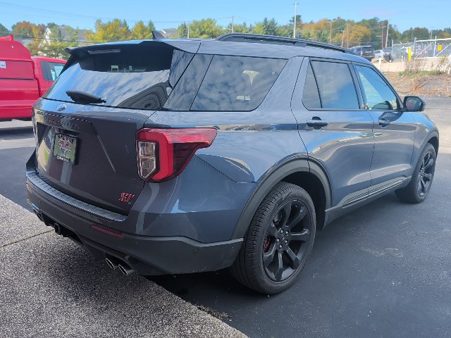 Used 2021 Ford Explorer ST w/ Equipment Group 401A AWD/4WD image 2