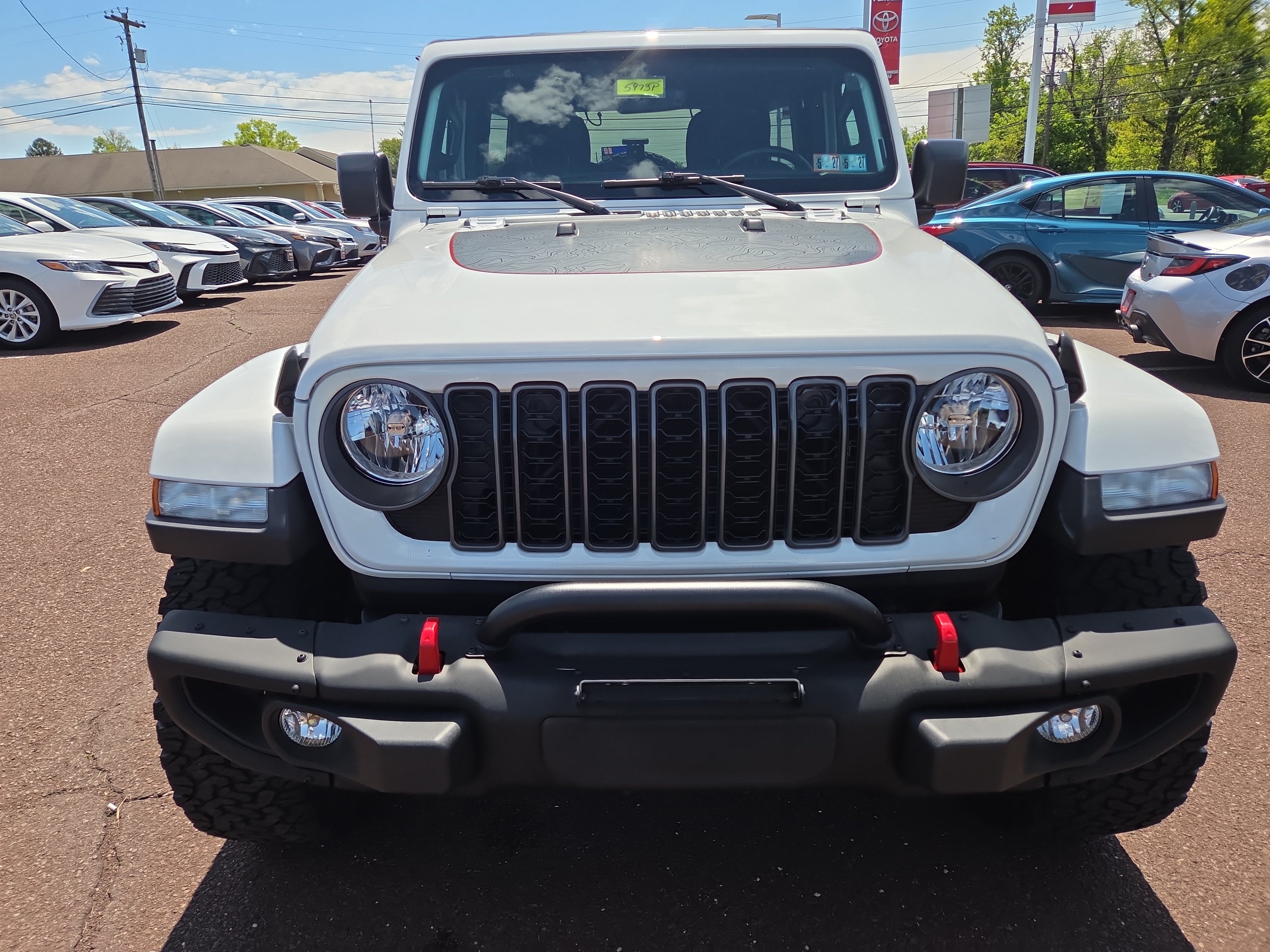 Used 2022 Jeep Wrangler Unlimited Sahara w/ Cold Weather Group AWD/4WD image 8