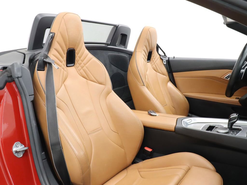 Used 2020 BMW Z4 sDrive30i w/ M Sport Package RWD image 26
