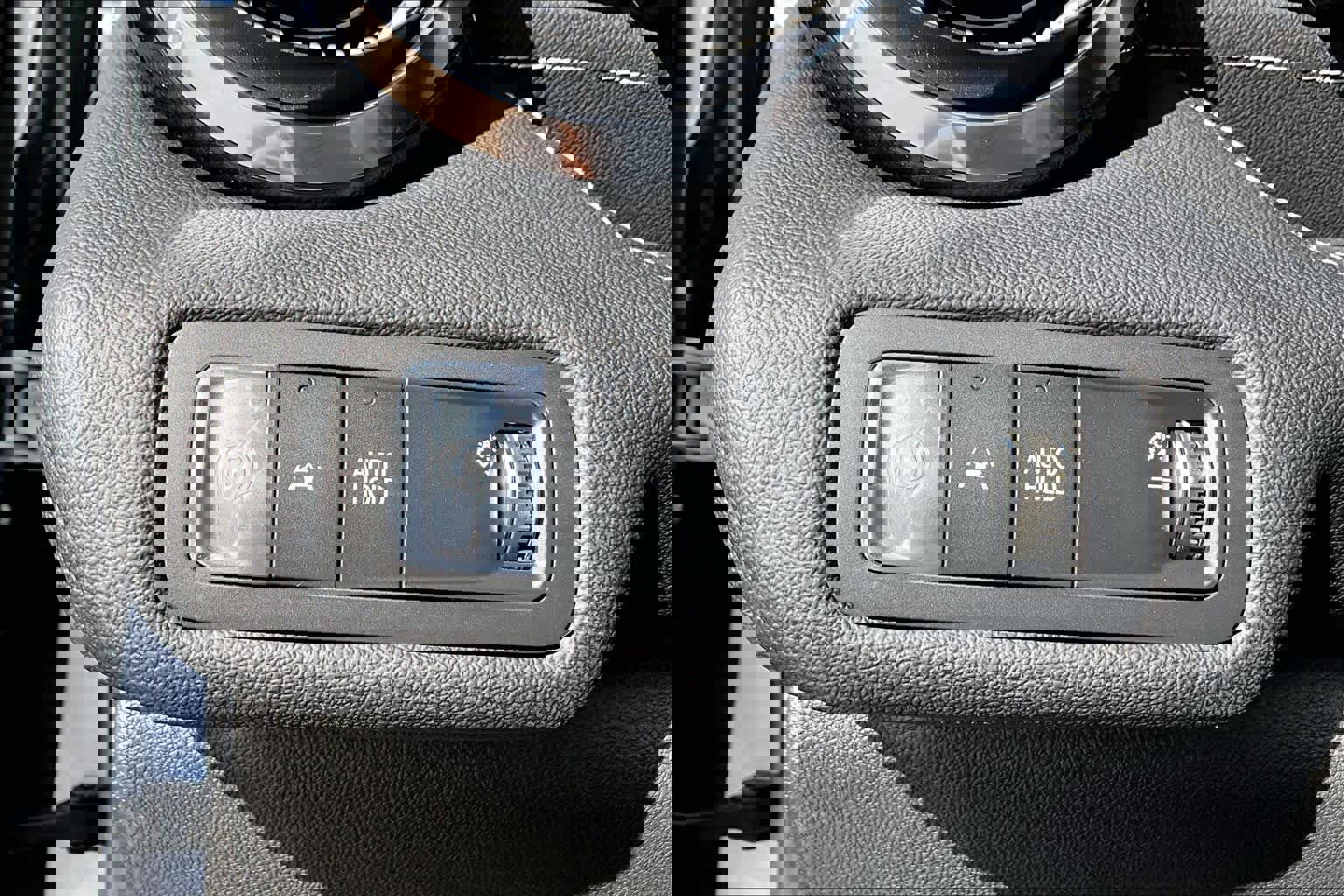 New 2025 Chevrolet Blazer EV LT image 17