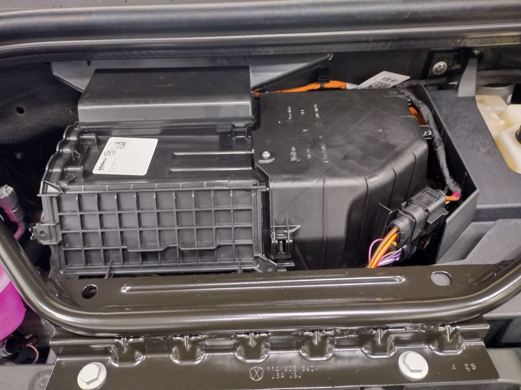 New 2026 Volkswagen ID.4 Pro AWD/4WD image 7