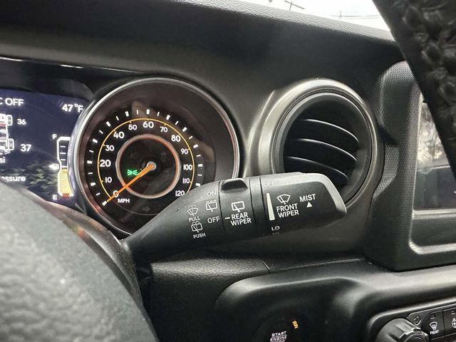 Used 2022 Jeep Wrangler Unlimited Sport image 27