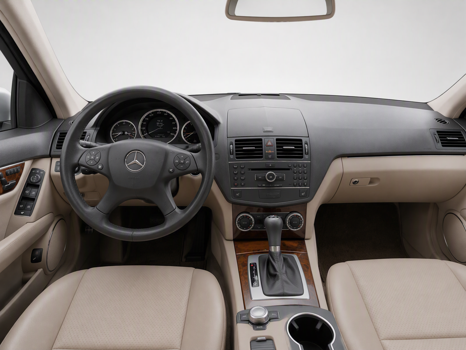 Used 2010 Mercedes-Benz C 350 Sport image 26