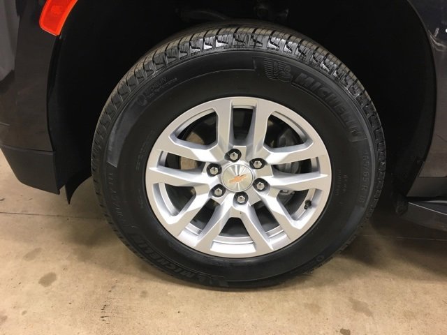 Used 2024 Chevrolet Tahoe LS w/ Driver Alert Package image 10