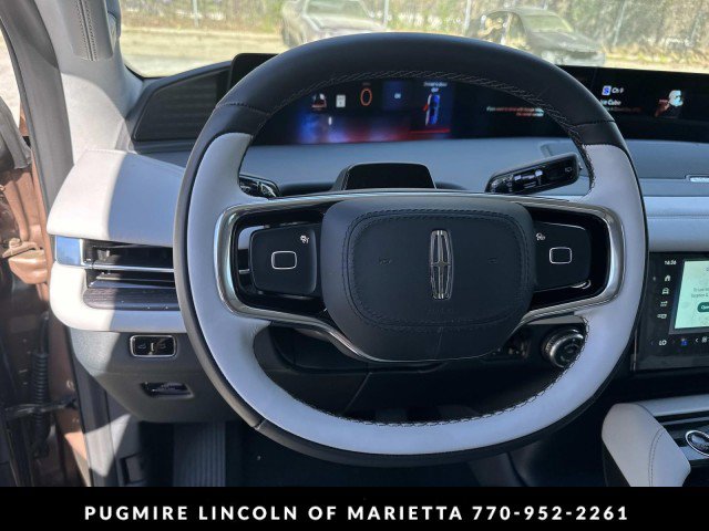 New 2026 Lincoln Navigator Black Label w/ Black Label Special Edition image 14