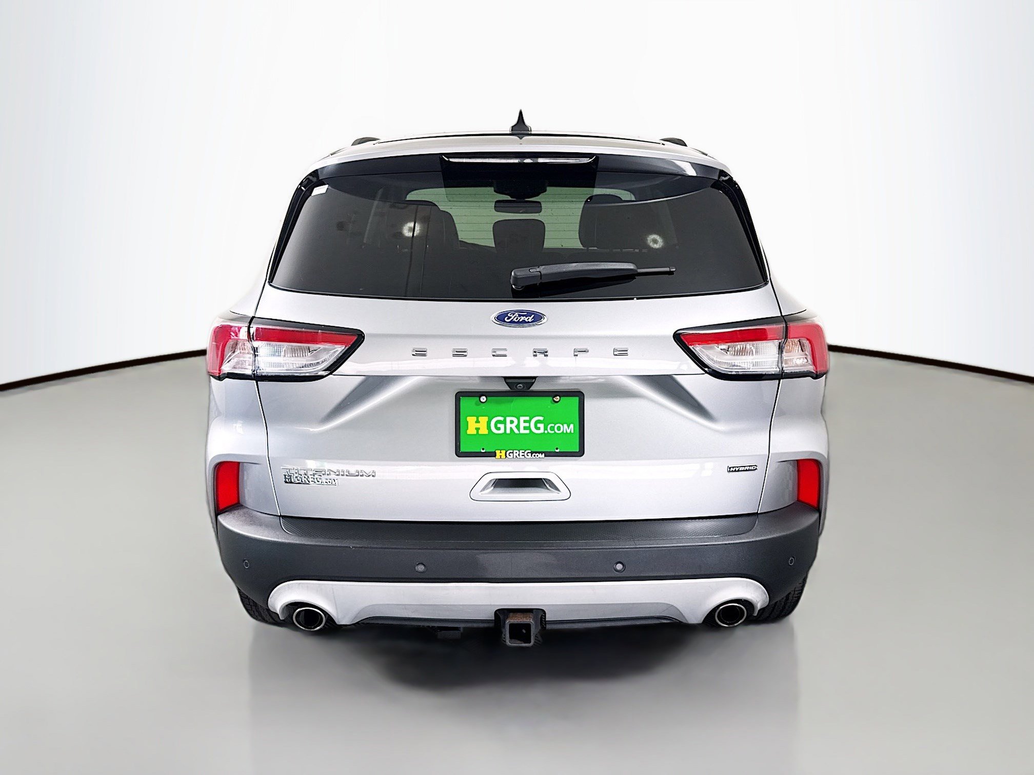 Used 2022 Ford Escape Titanium w/ Class II Trailer Tow Package image 8