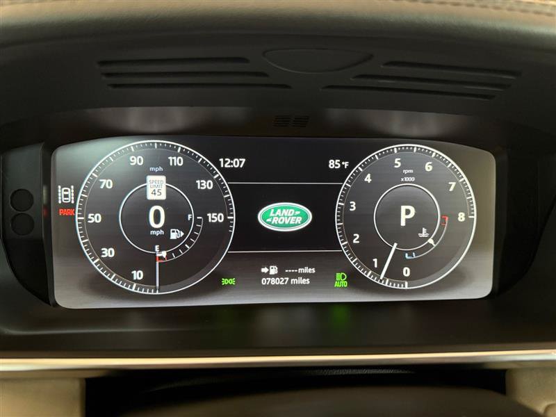 Used 2017 Land Rover Range Rover HSE AWD/4WD image 38