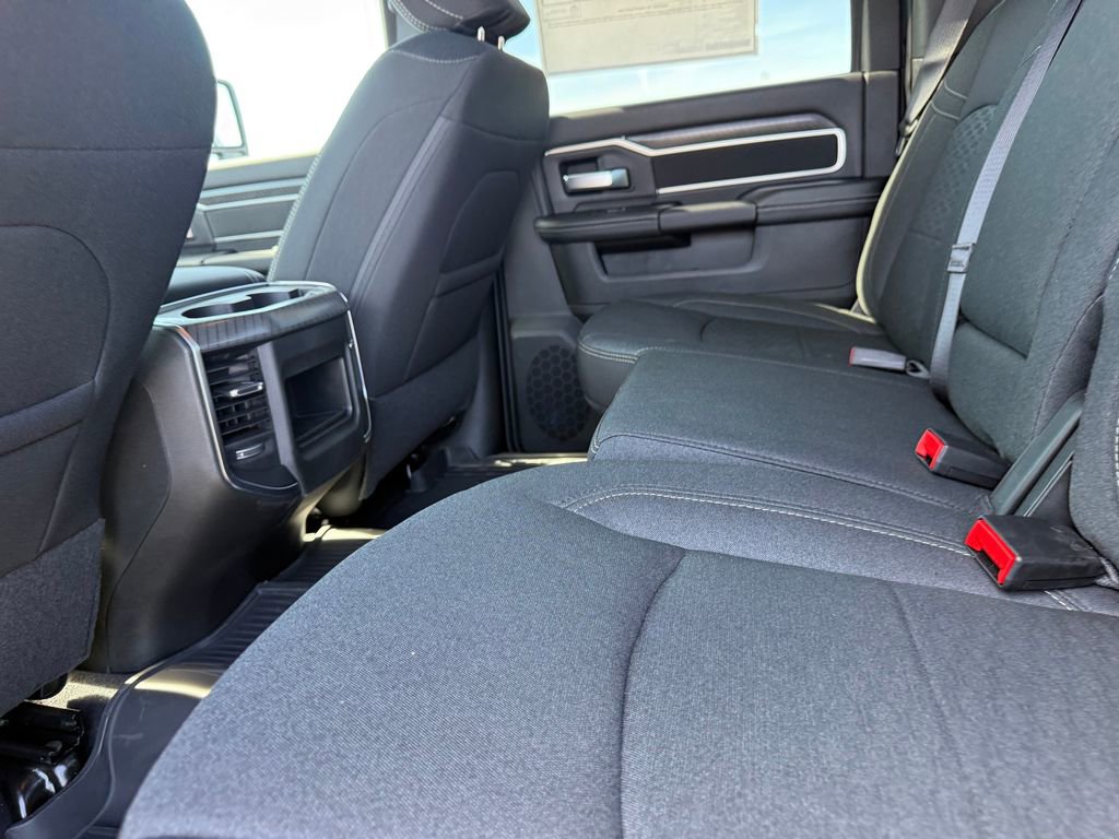 New 2026 RAM 2500 Big Horn AWD/4WD image 26